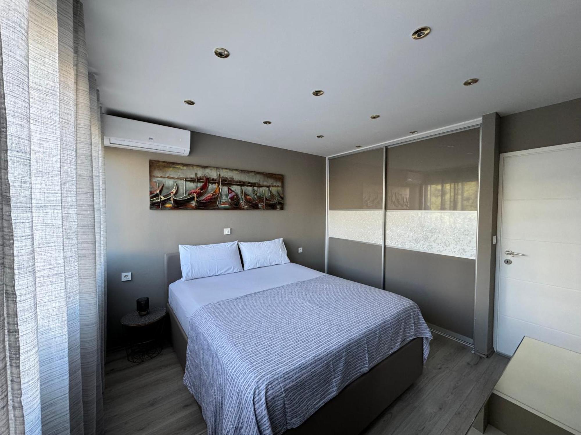 Apartment Astra With Private Parking 스플리트 외부 사진